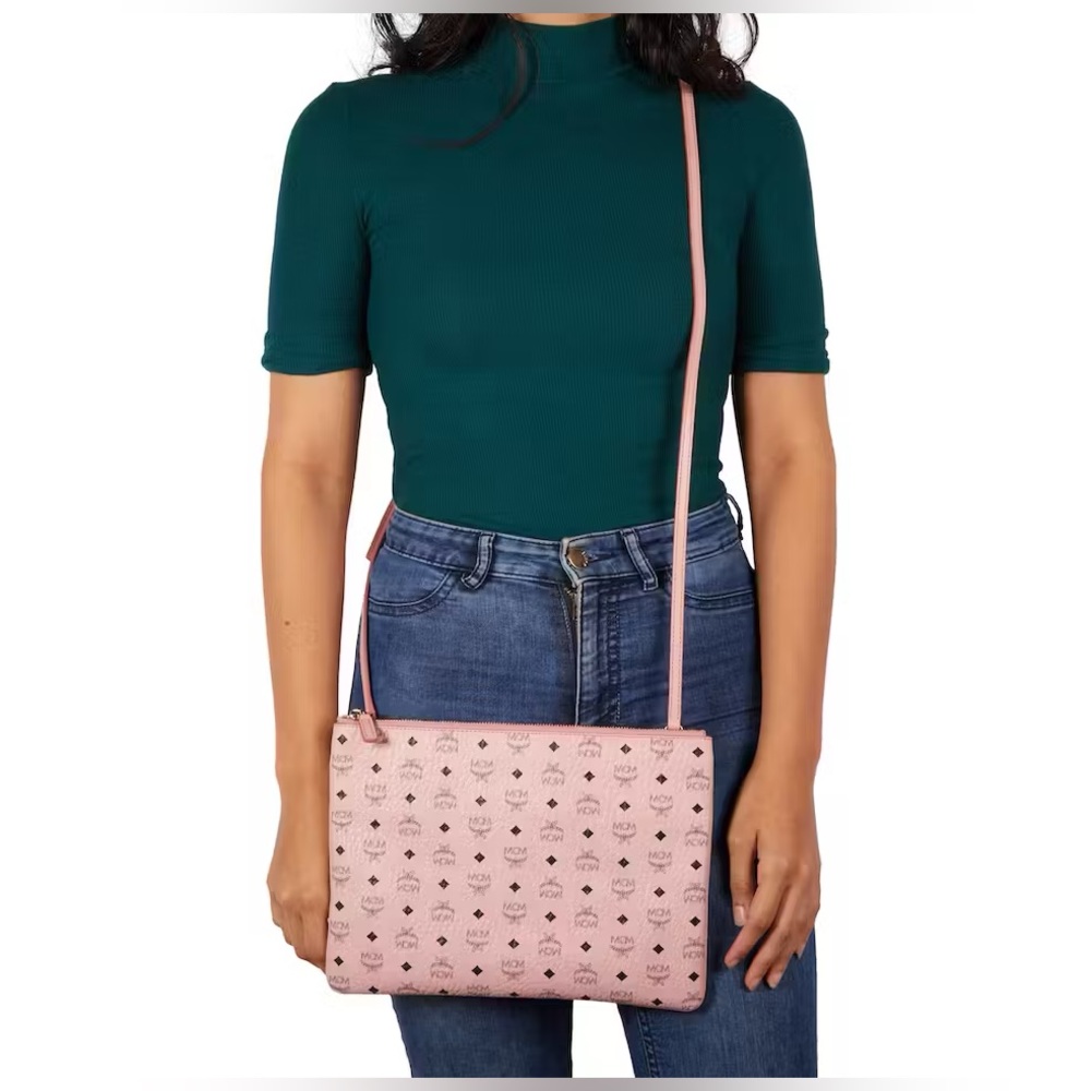 MCM Pouch Crossbody
Visetos Medium Soft Pink 💕